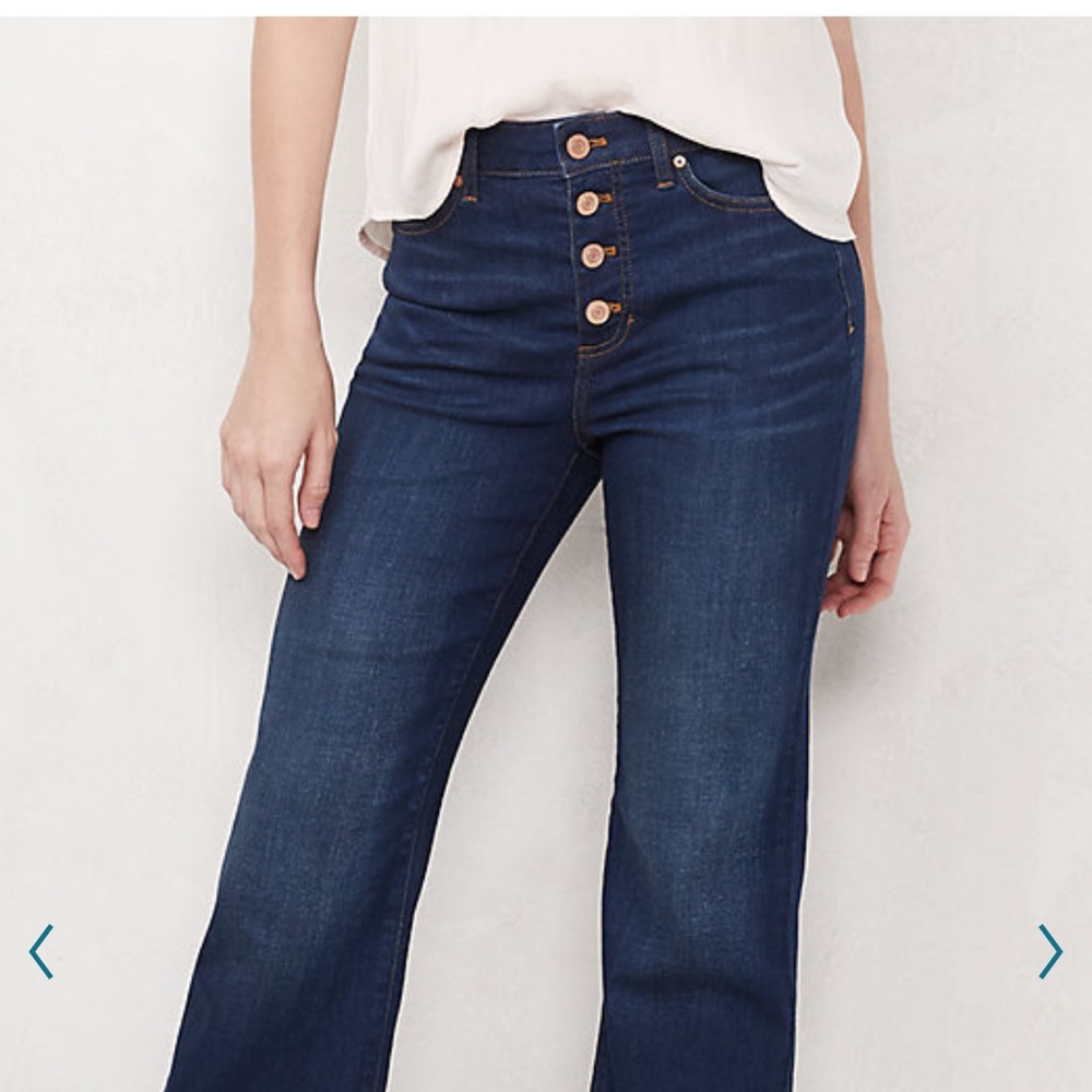 Lauren Conrad High Rise Flare jeans - New